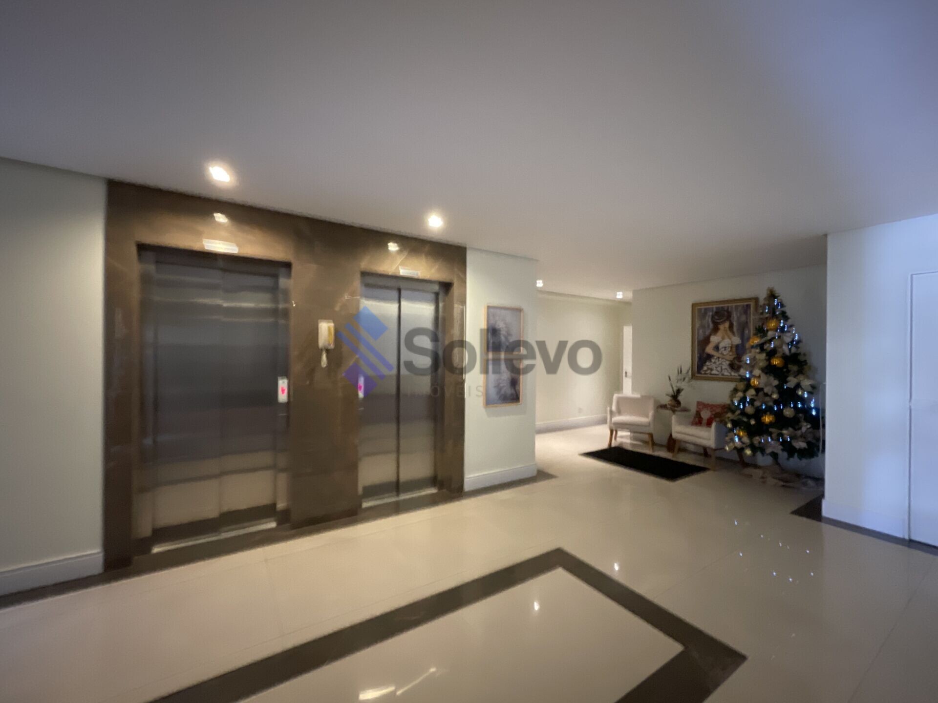 Apartamento à venda com 3 quartos, 161m² - Foto 5