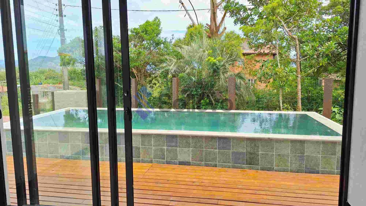 Casa à venda com 2 quartos, 120m² - Foto 3