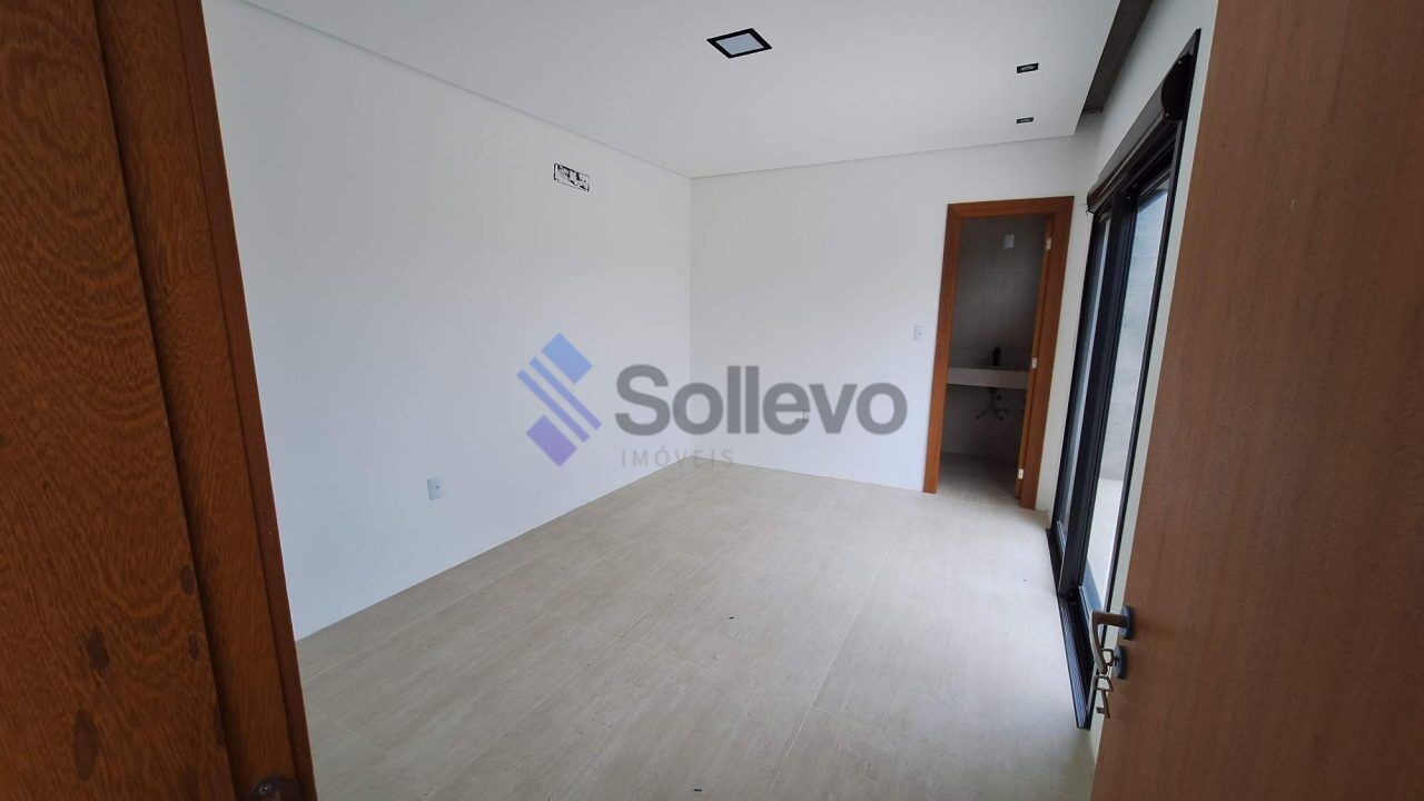 Casa à venda com 2 quartos, 120m² - Foto 9
