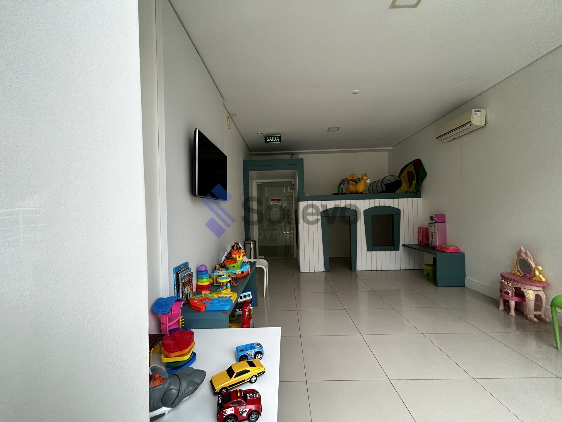 Apartamento à venda com 3 quartos, 90m² - Foto 15