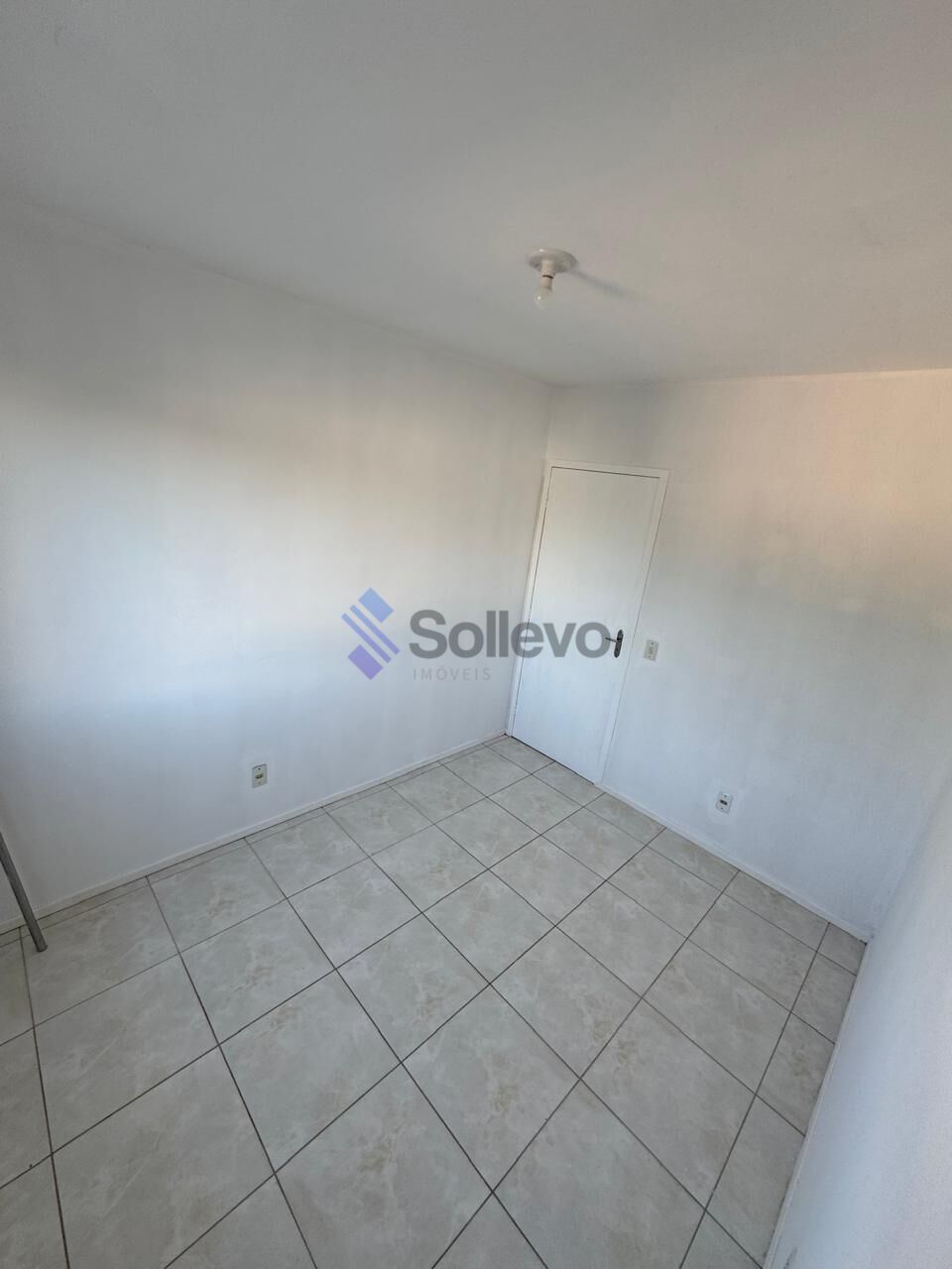 Apartamento para alugar com 2 quartos, 55m² - Foto 9