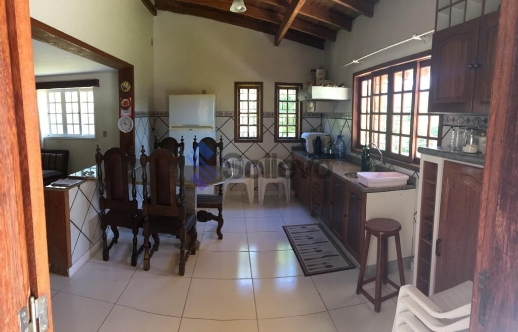 Casa à venda com 3 quartos, 180m² - Foto 15