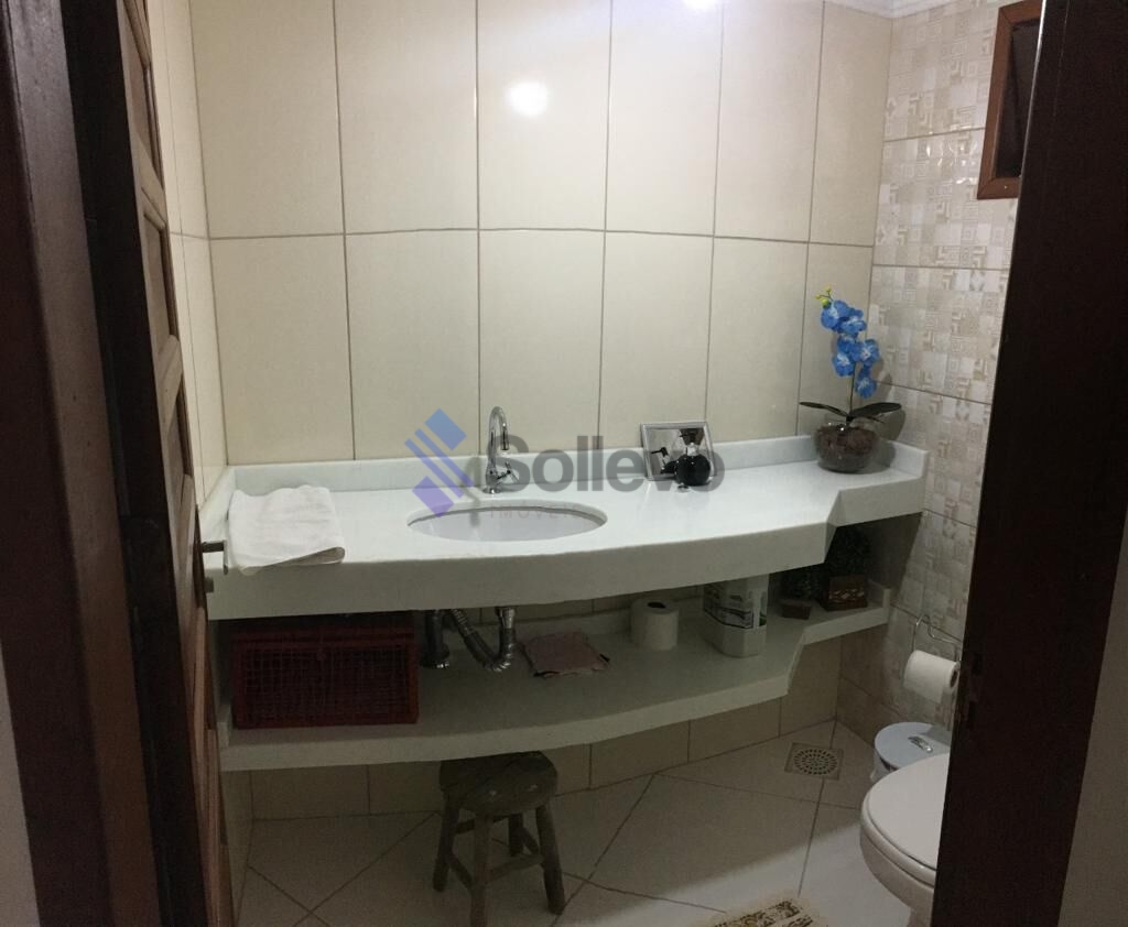 Casa à venda com 3 quartos, 180m² - Foto 20