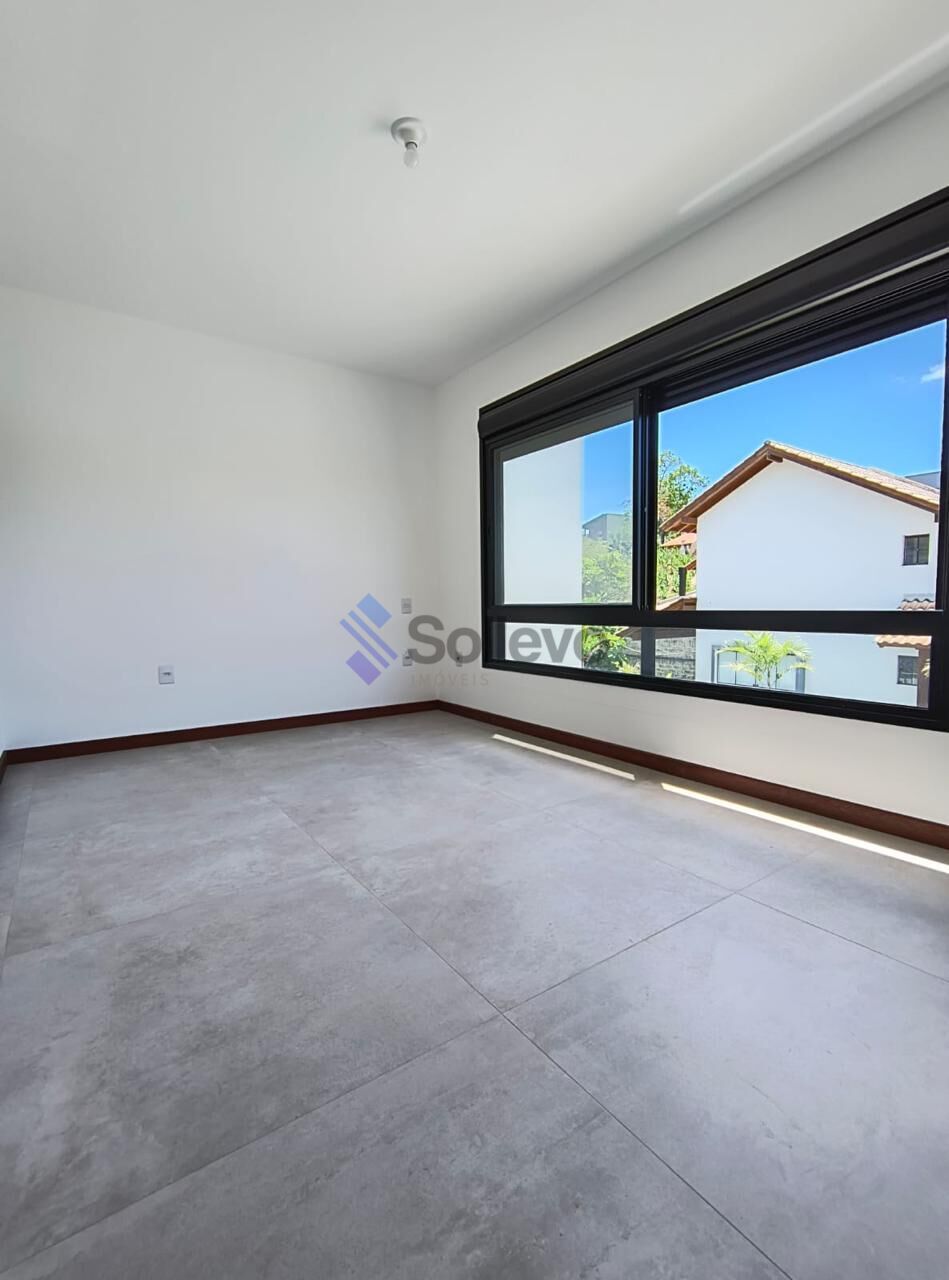 Casa à venda com 2 quartos, 138m² - Foto 18