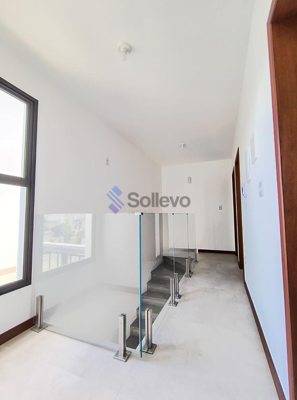 Casa à venda com 2 quartos, 138m² - Foto 16