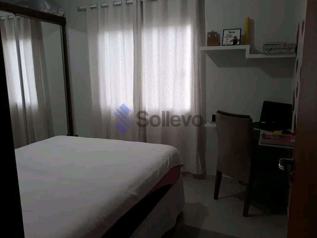 Casa à venda com 3 quartos, 70m² - Foto 8