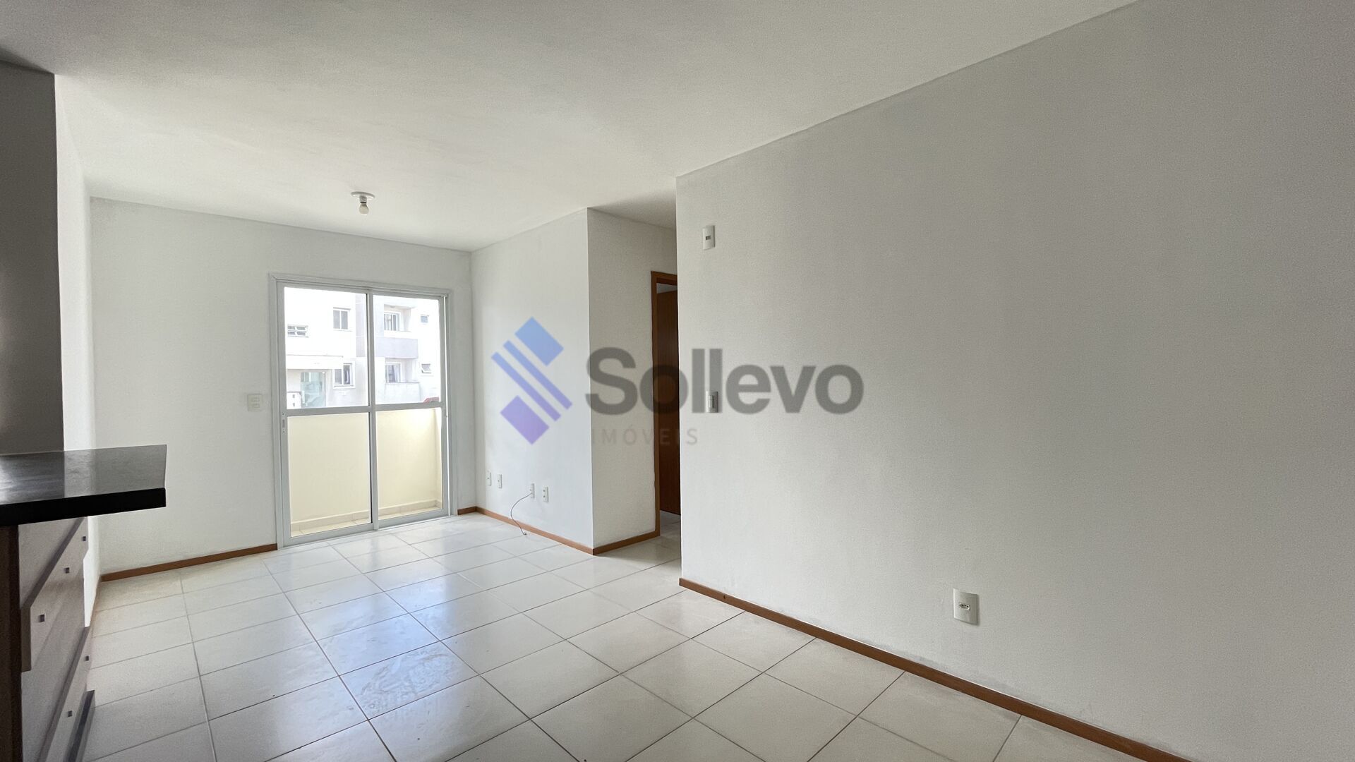 Apartamento à venda com 2 quartos, 55m² - Foto 3