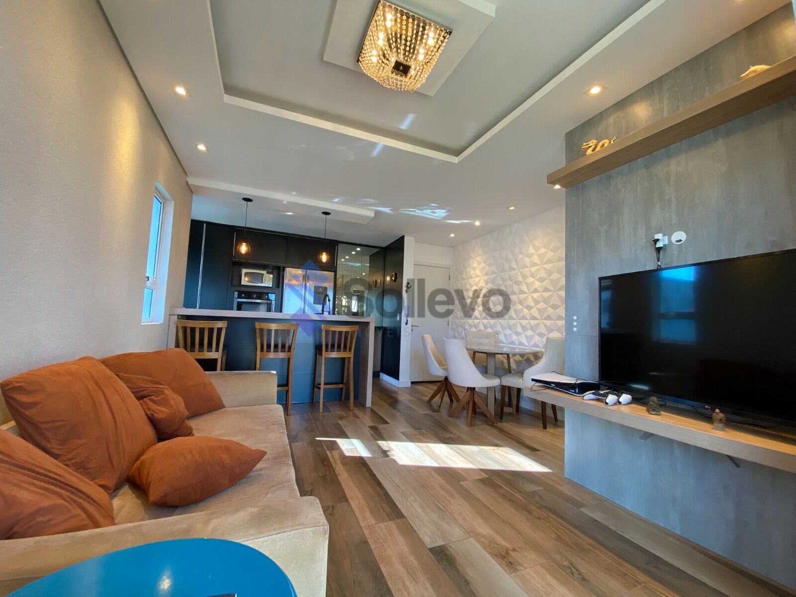 Apartamento à venda com 2 quartos, 62m² - Foto 2