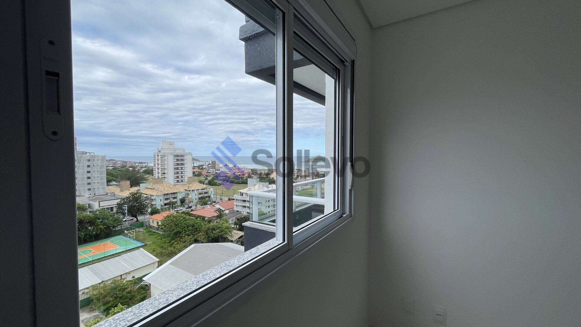 Apartamento à venda com 3 quartos, 90m² - Foto 11