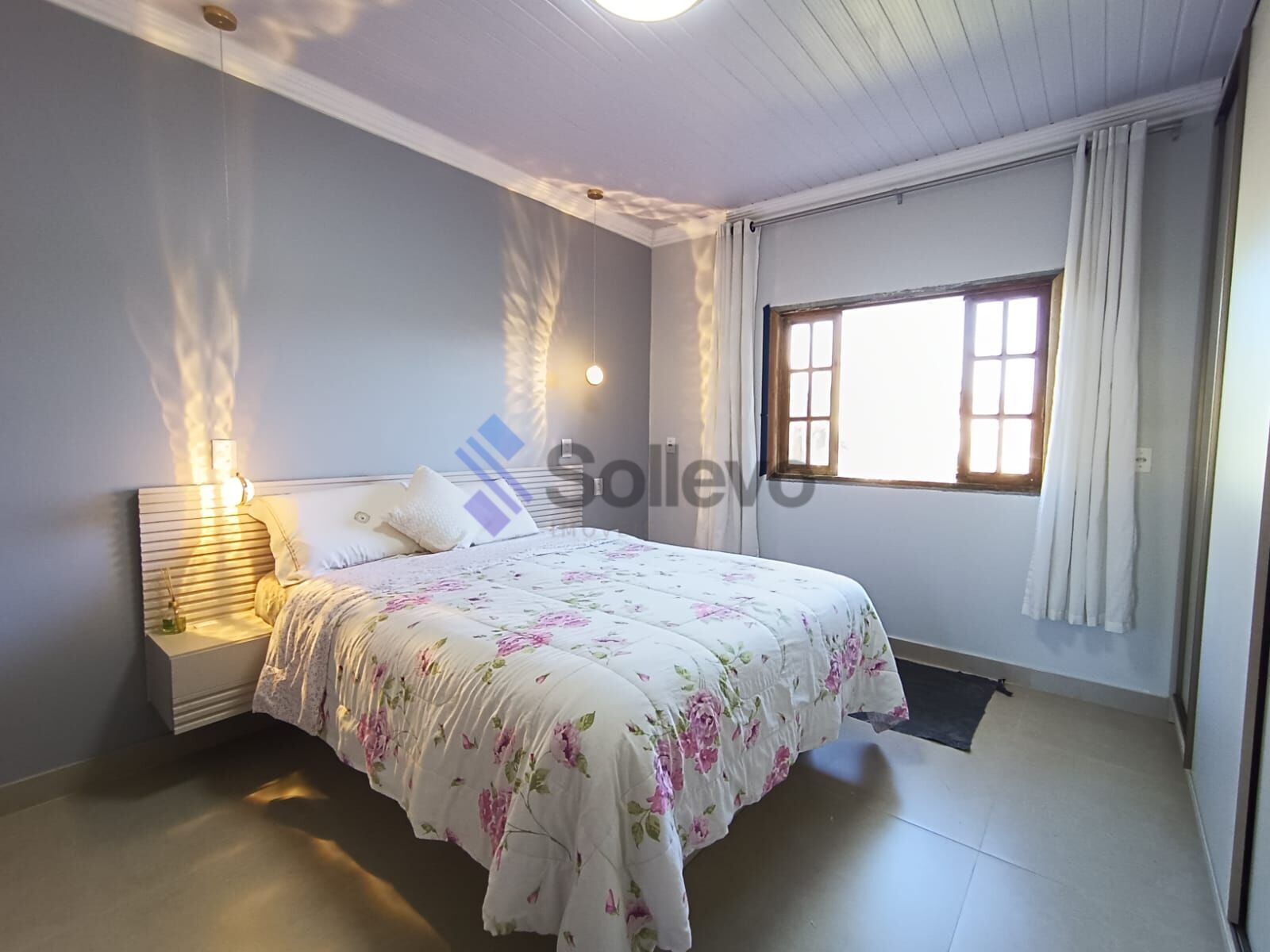 Casa à venda com 4 quartos, 223m² - Foto 7