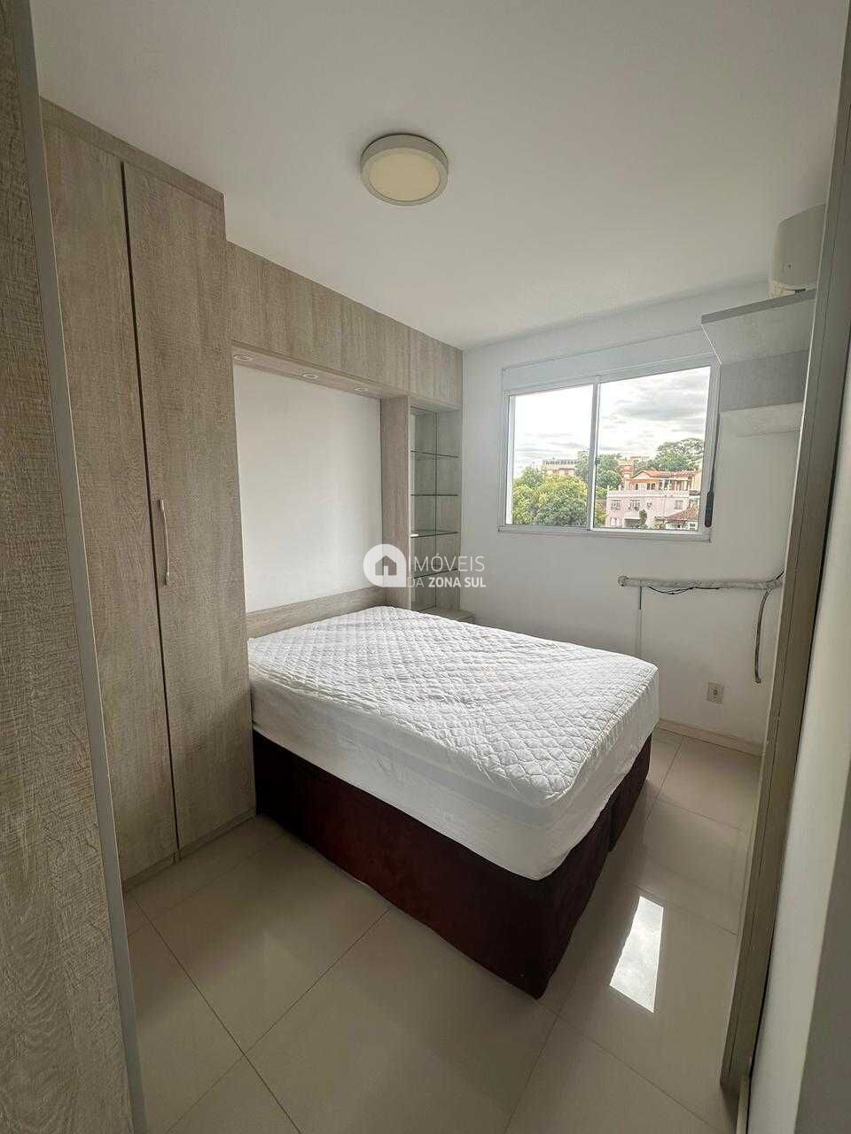 Apartamento à venda com 2 quartos, 55m² - Foto 11