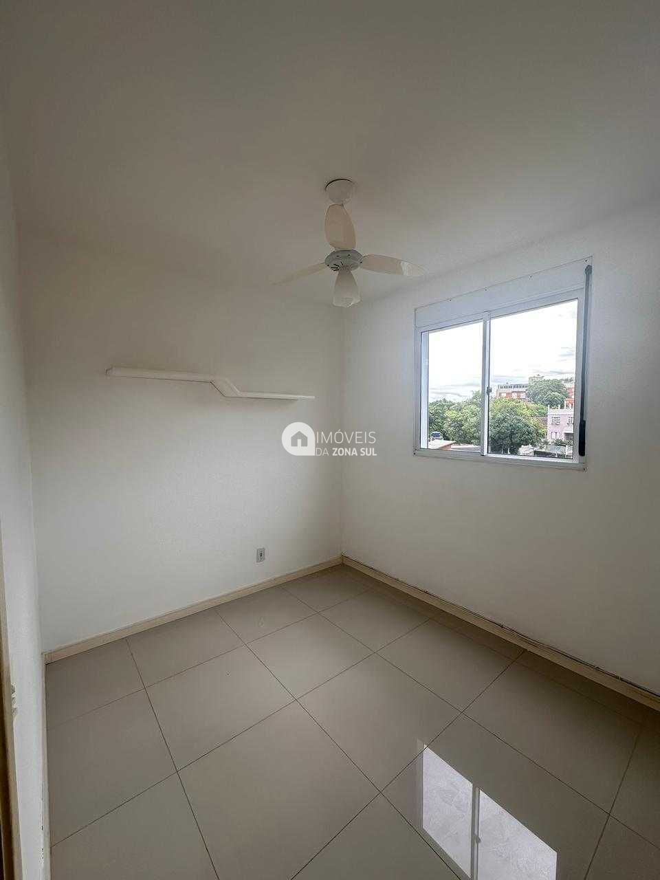 Apartamento à venda com 2 quartos, 55m² - Foto 13