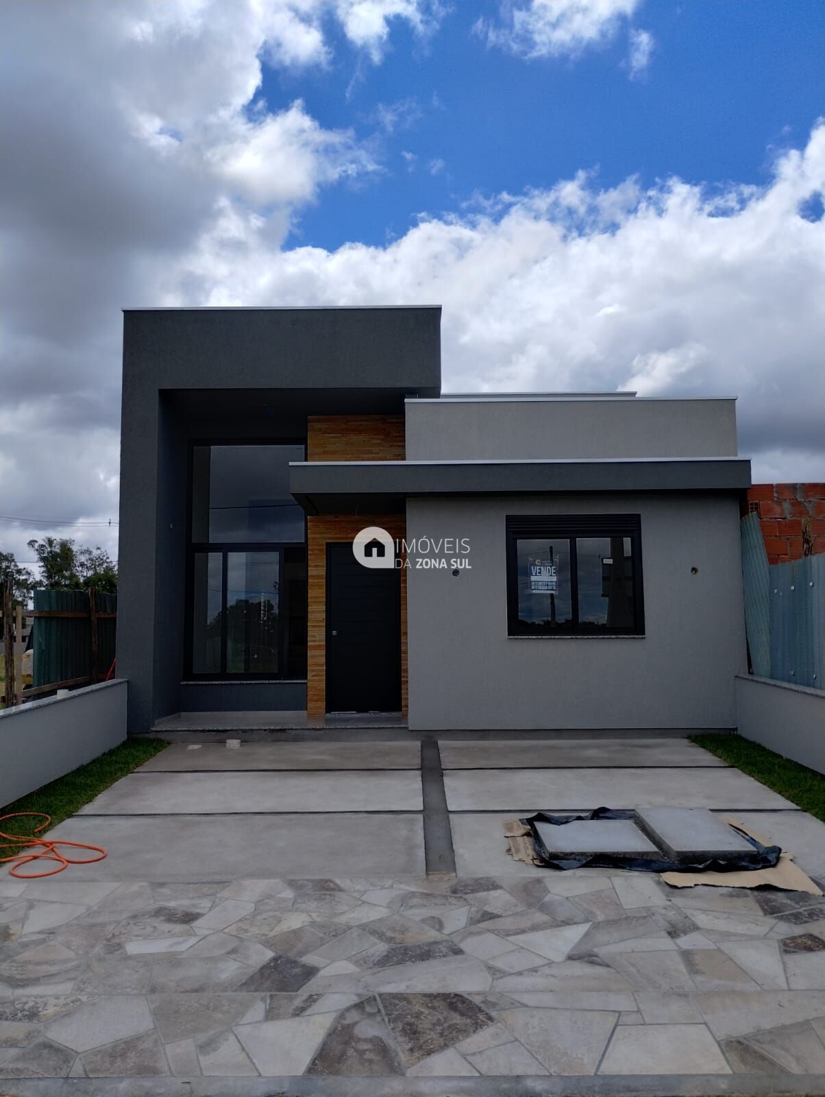 Casa de Condomínio à venda com 3 quartos, 94m² - Foto 1