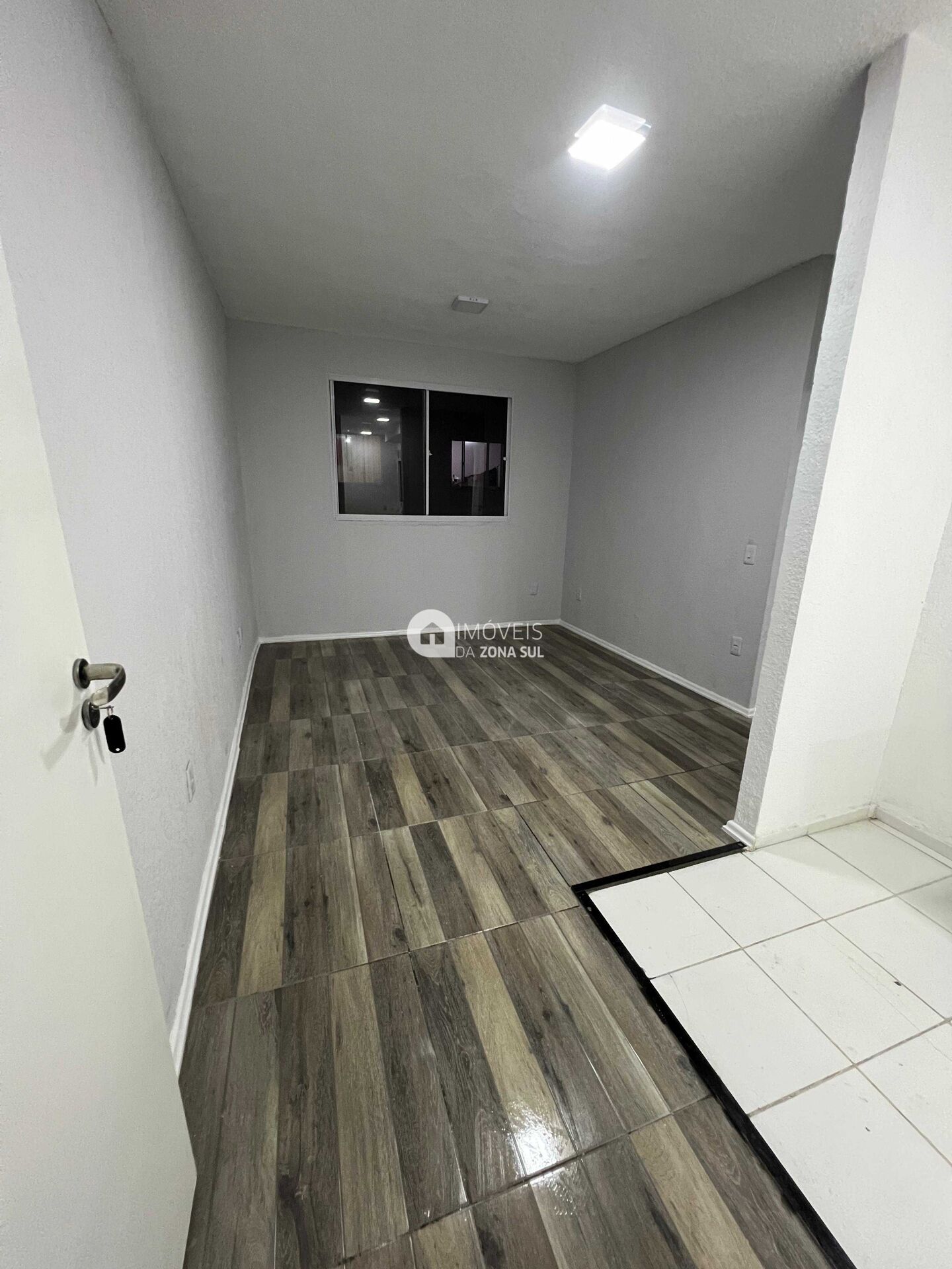 Apartamento à venda com 2 quartos, 41m² - Foto 1