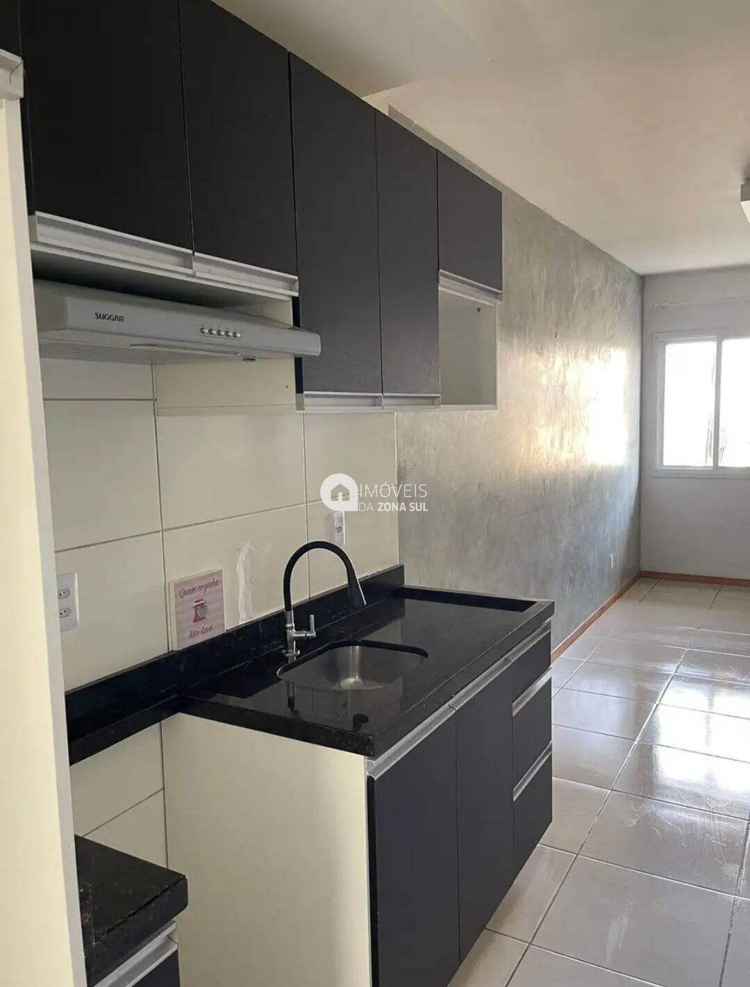 Casa à venda com 2 quartos, 72m² - Foto 3