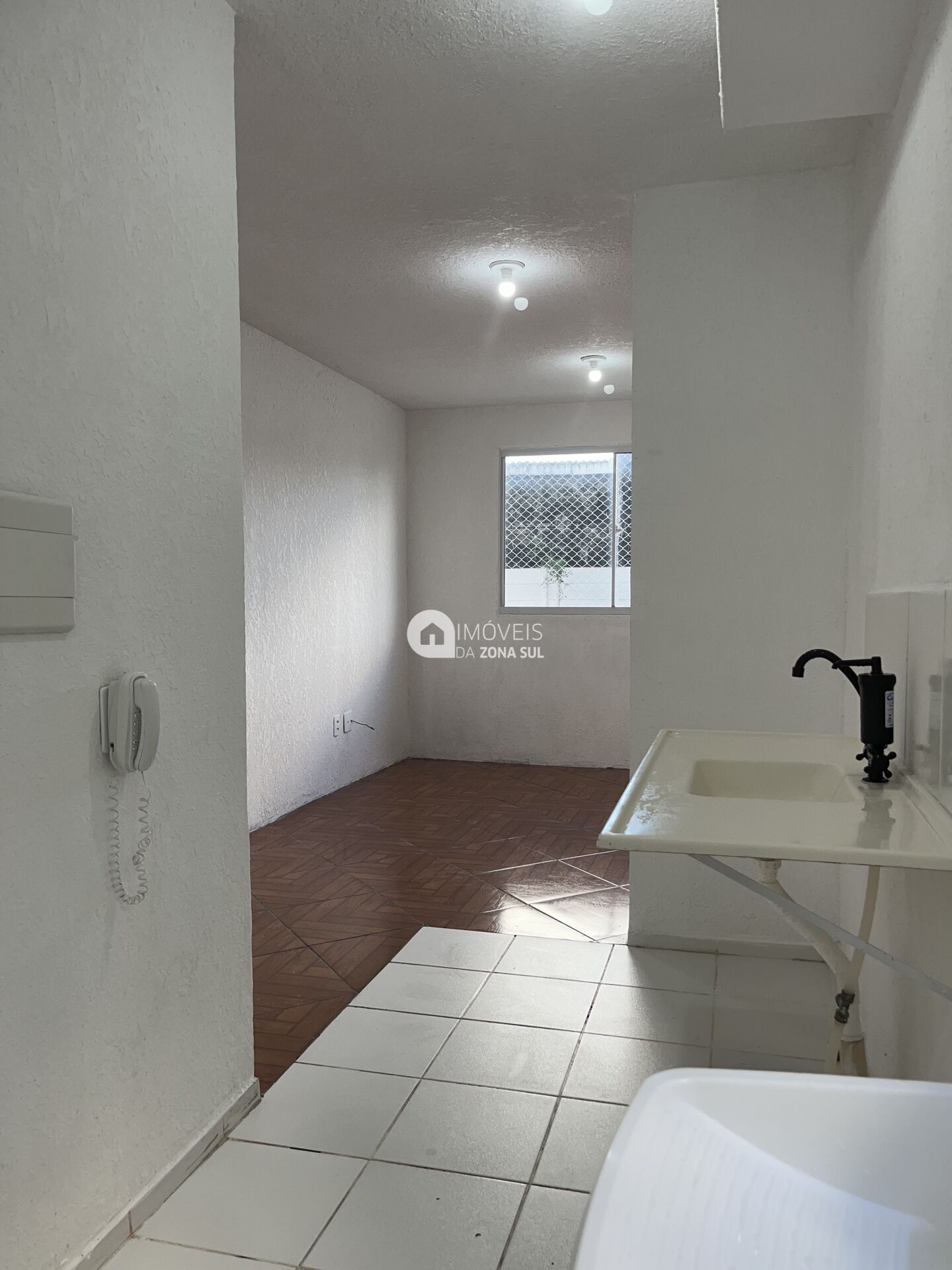 Apartamento à venda com 2 quartos, 41m² - Foto 4