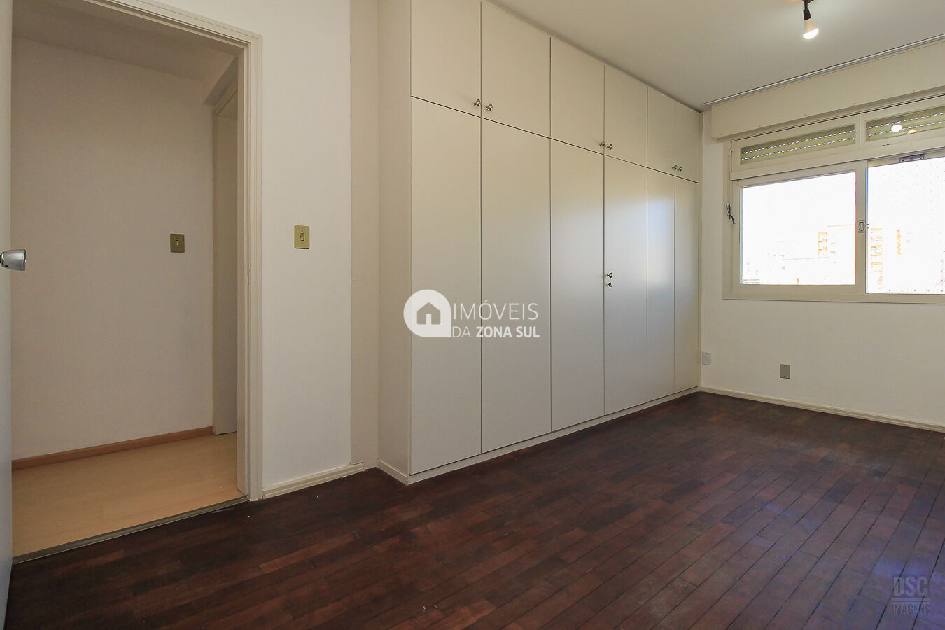 Apartamento à venda com 3 quartos, 98m² - Foto 13