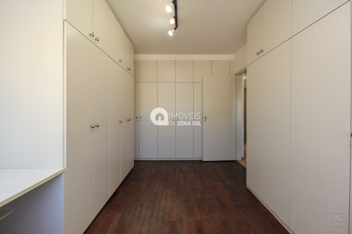 Apartamento à venda com 3 quartos, 98m² - Foto 17