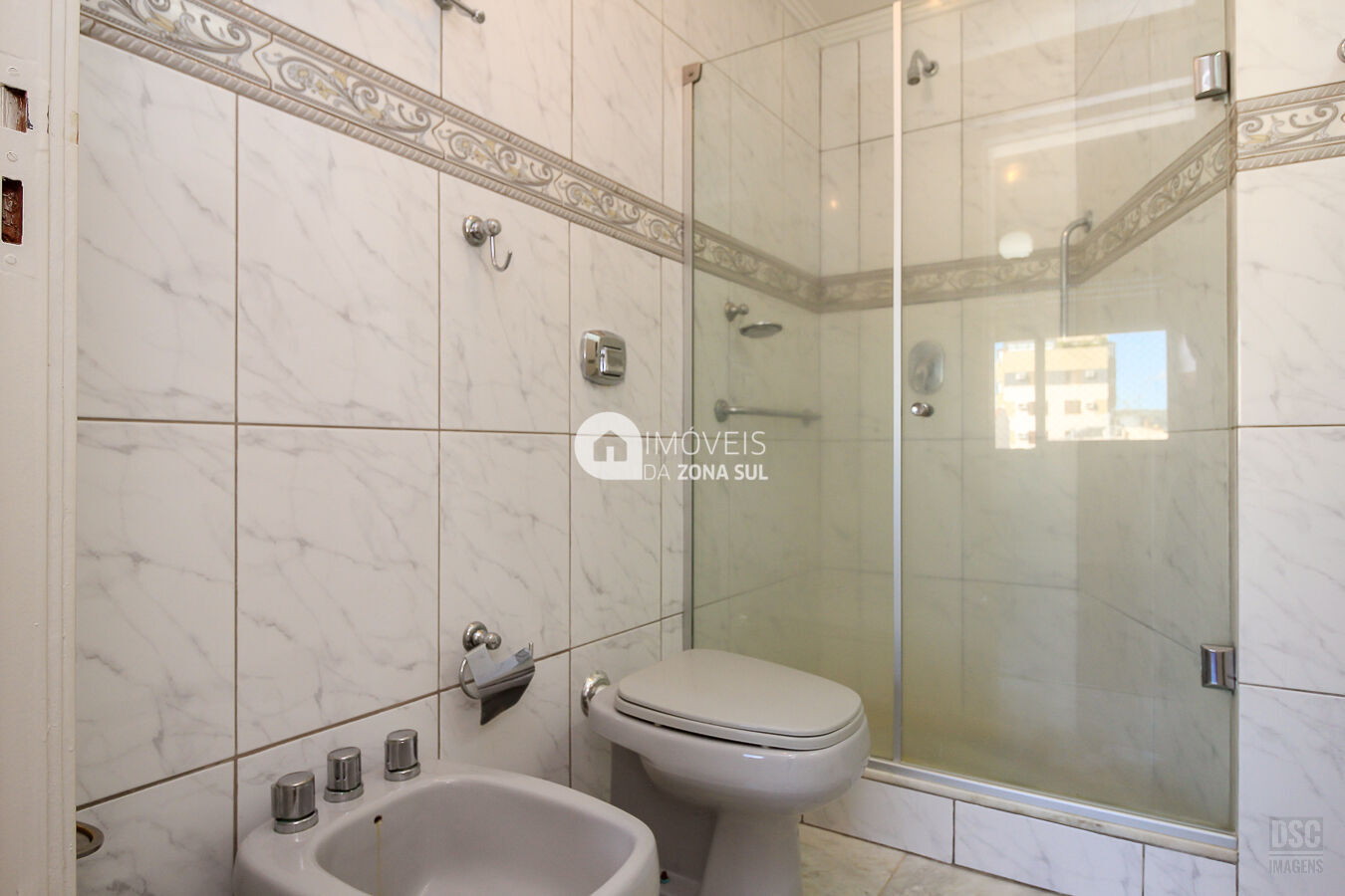 Apartamento à venda com 3 quartos, 98m² - Foto 9