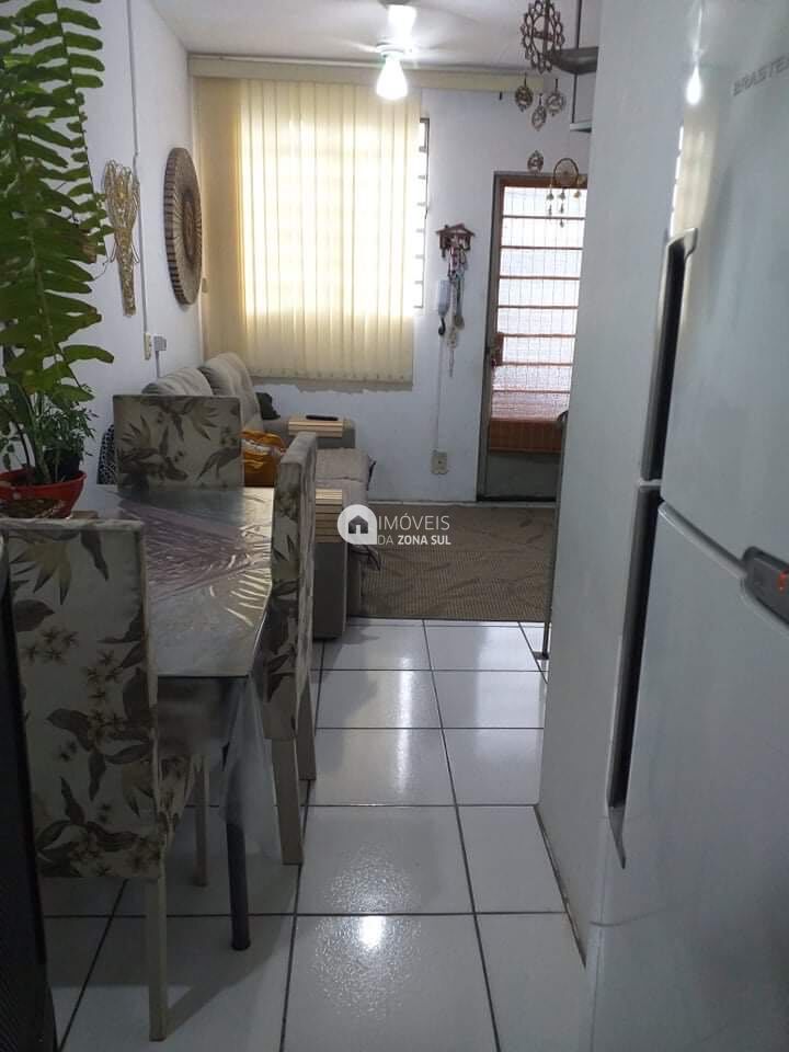 Apartamento à venda com 2 quartos, 46m² - Foto 2