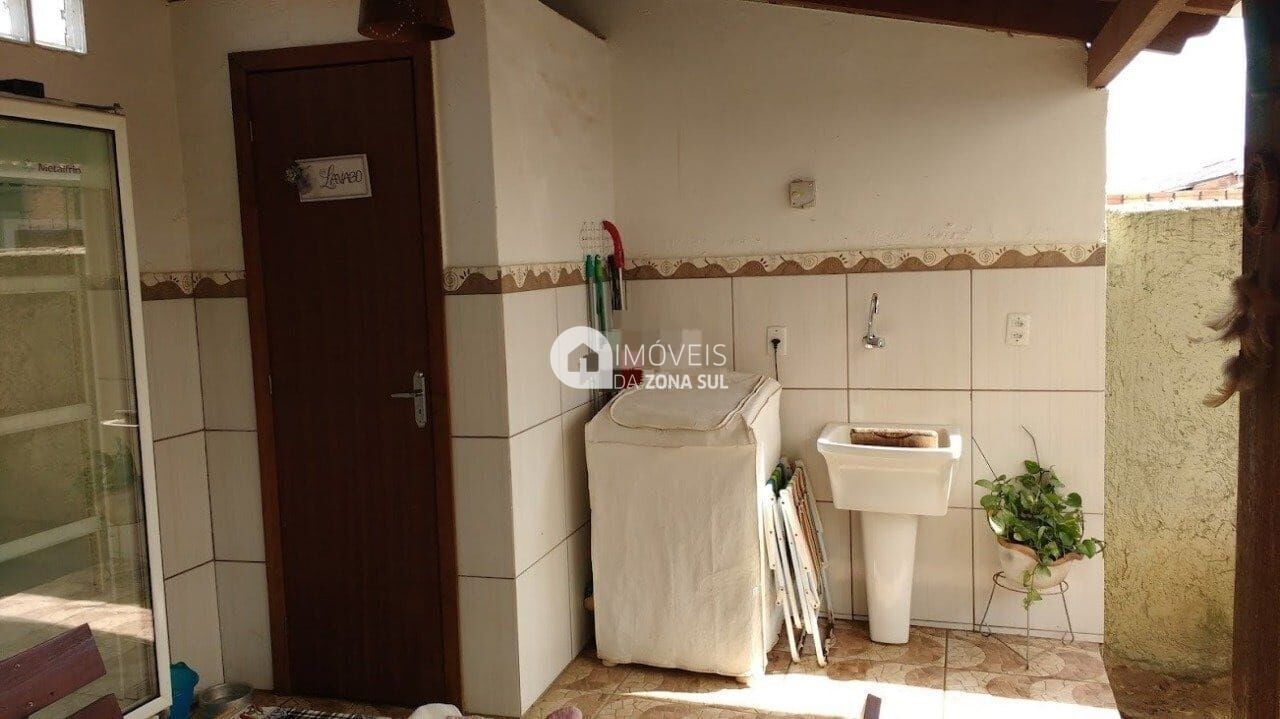 Casa à venda com 2 quartos, 67m² - Foto 19