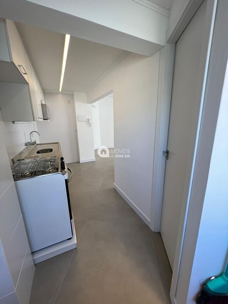 Apartamento à venda com 2 quartos, 64m² - Foto 12