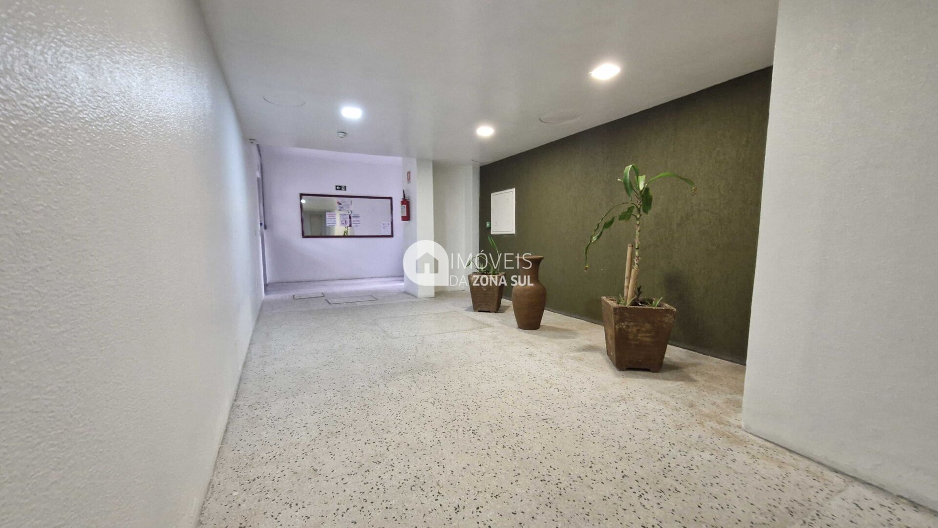 Apartamento para alugar com 3 quartos, 75m² - Foto 2