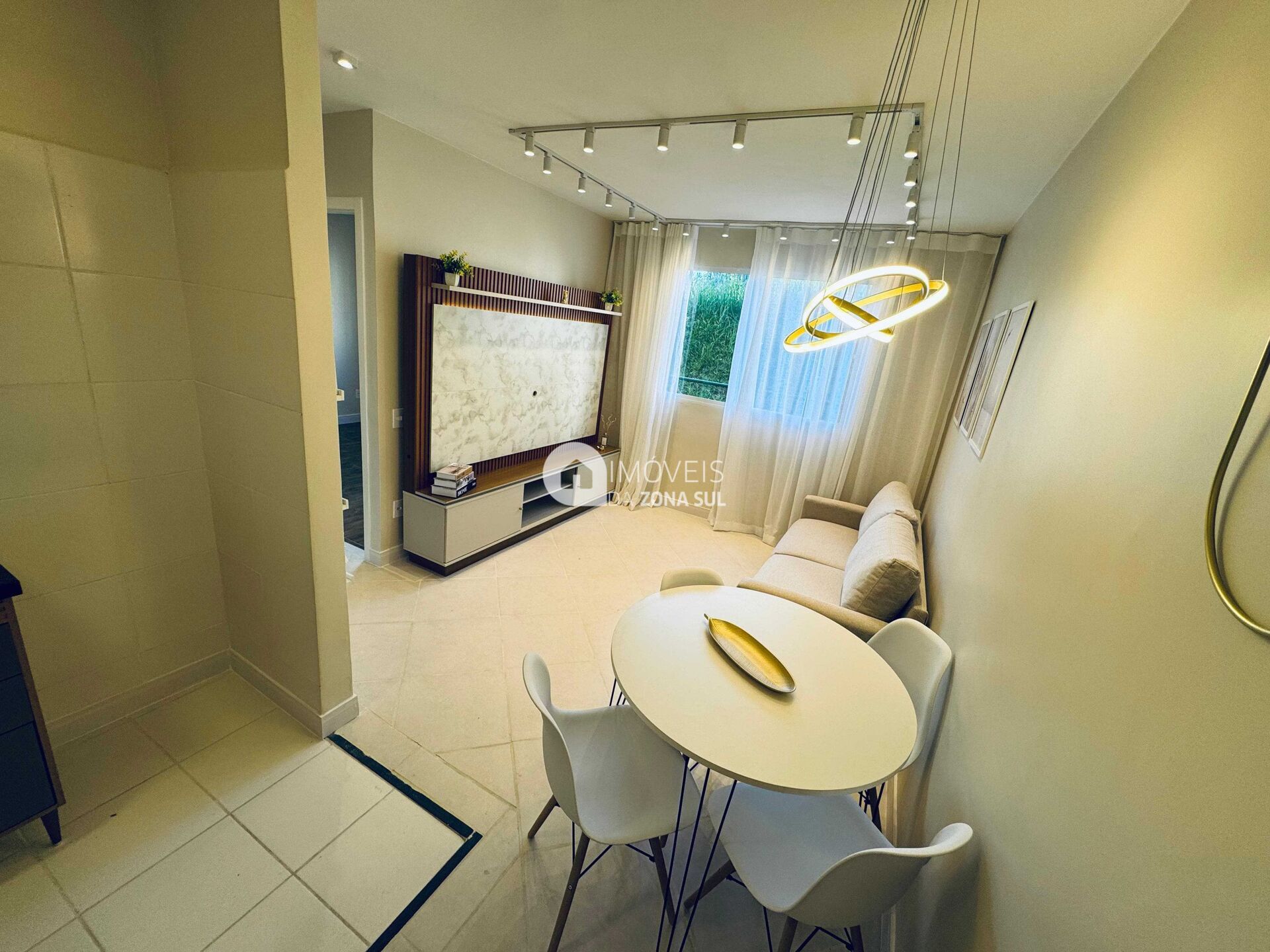 Apartamento à venda com 2 quartos, 41m² - Foto 1