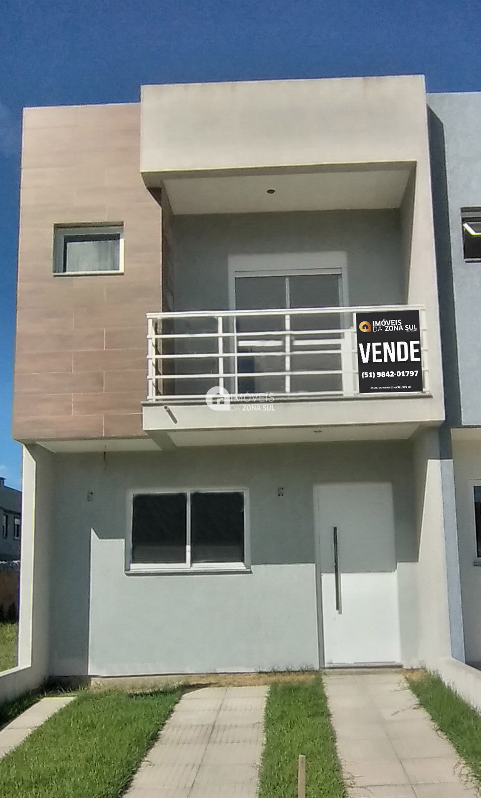 Sobrado à venda com 2 quartos, 94m² - Foto 1