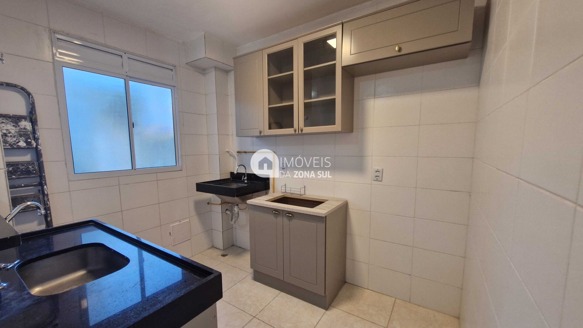 Apartamento à venda com 2 quartos, 41m² - Foto 9