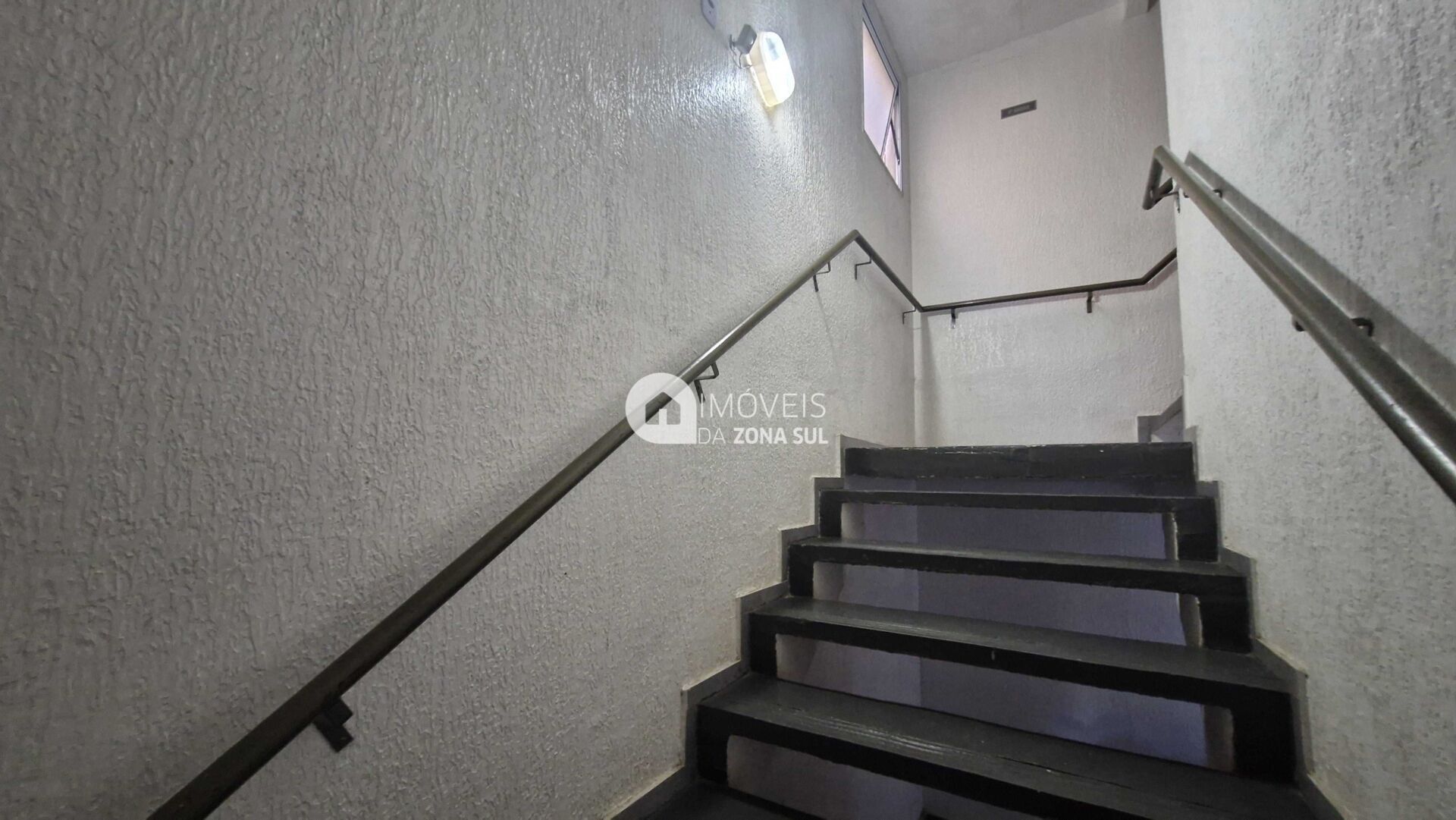 Apartamento para alugar com 2 quartos, 39m² - Foto 2