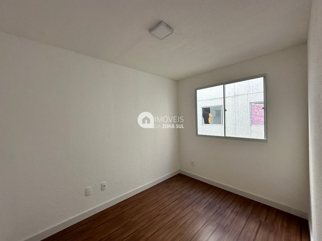 Apartamento à venda com 2 quartos, 42m² - Foto 7