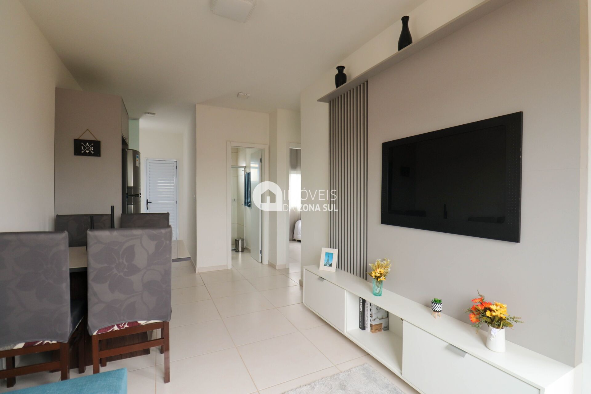 Apartamento à venda com 2 quartos, 44m² - Foto 1