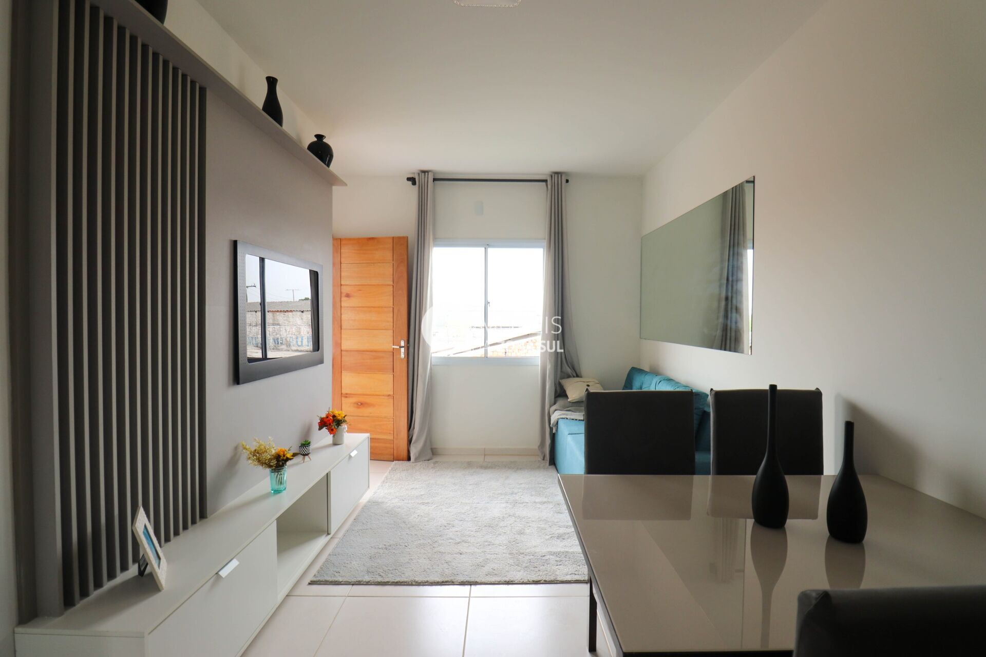 Apartamento à venda com 2 quartos, 44m² - Foto 2