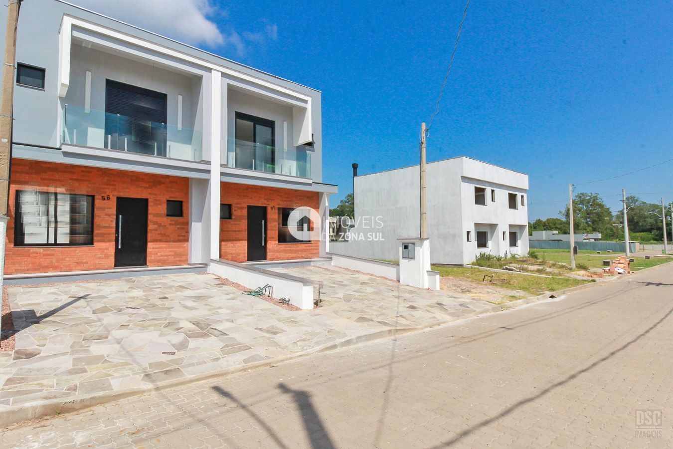 Sobrado à venda com 3 quartos, 115m² - Foto 1