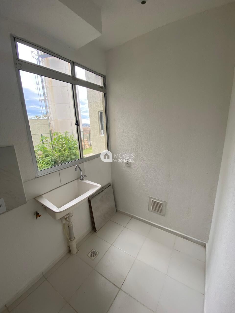 Apartamento à venda com 2 quartos, 40m² - Foto 5