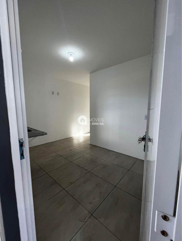 Casa Comercial à venda com 6 quartos, 408m² - Foto 5