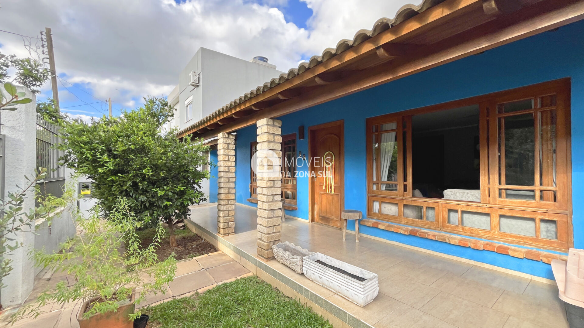Casa, 4 quartos, 159 m² - Foto 1