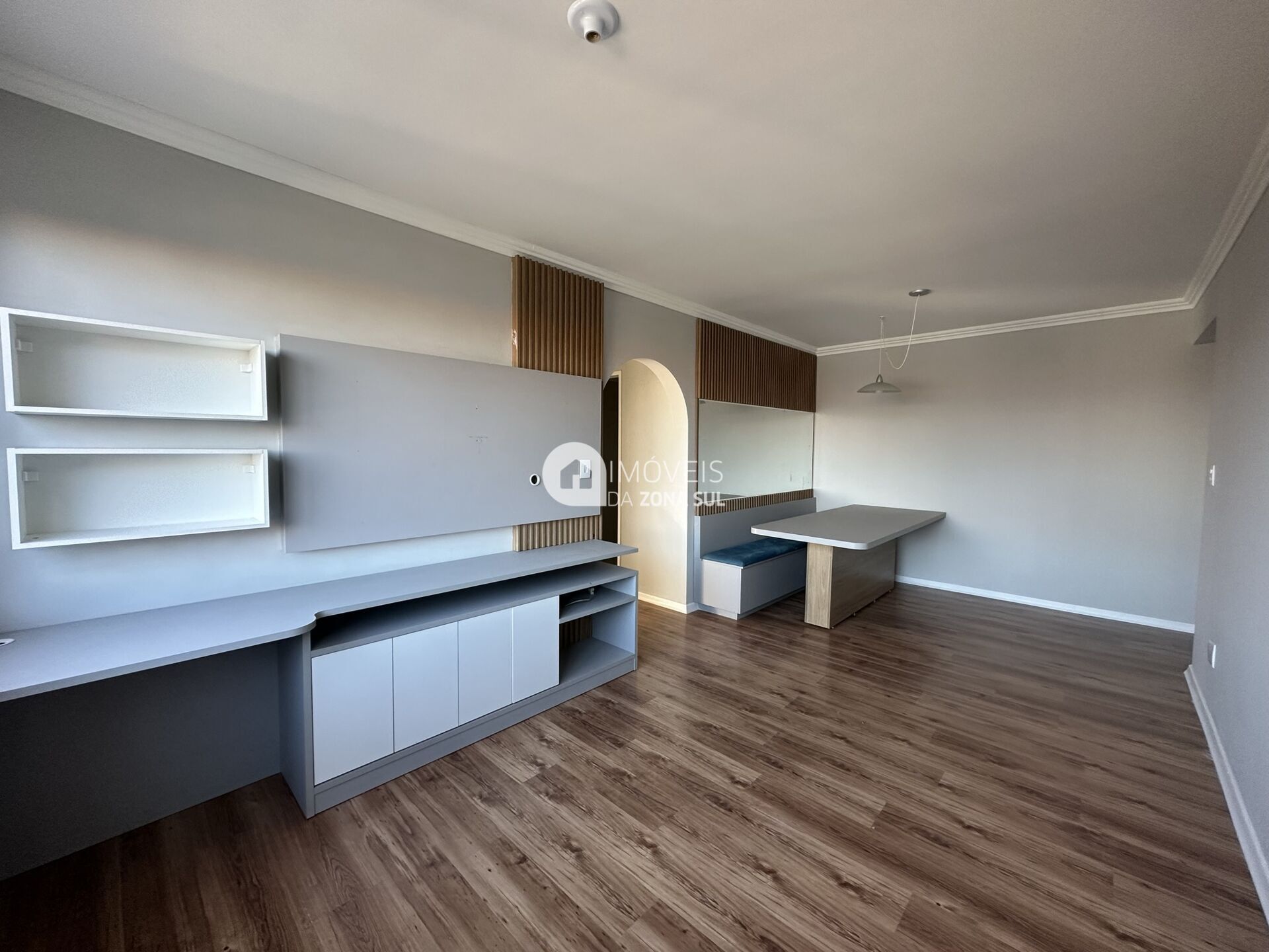 Apartamento à venda com 2 quartos, 75m² - Foto 9