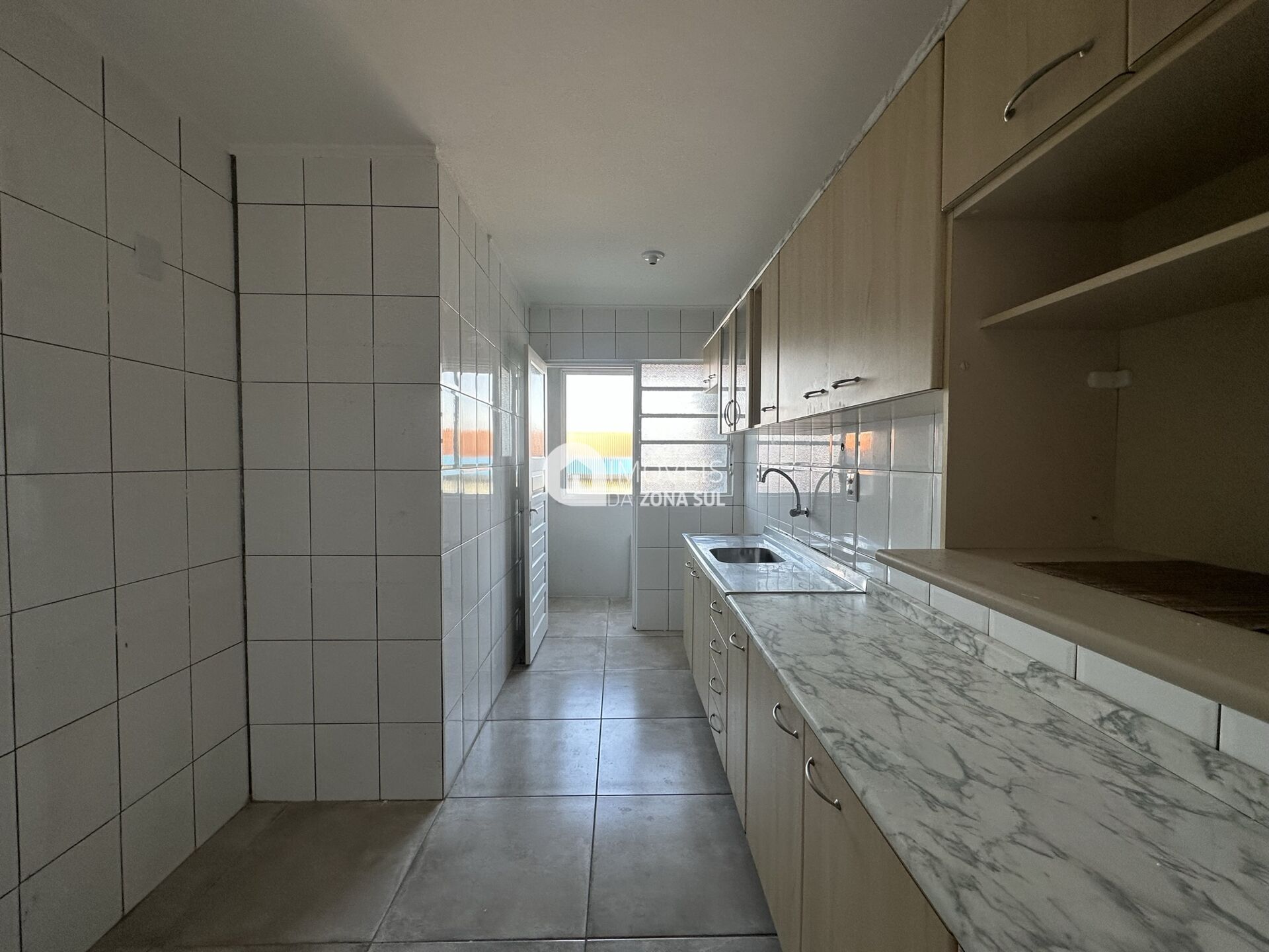 Apartamento à venda com 2 quartos, 75m² - Foto 14