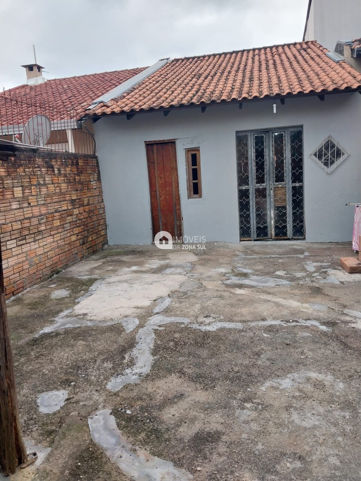 Casa à venda com 2 quartos, 56m² - Foto 2