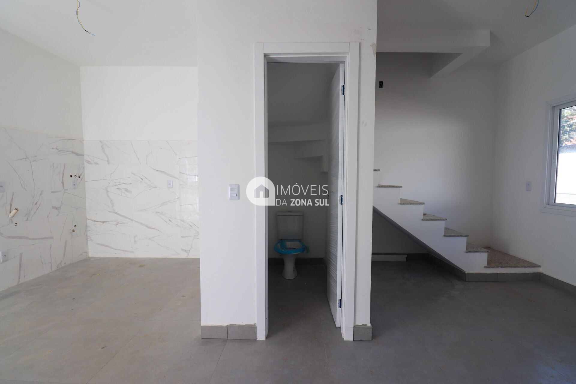 Sobrado à venda com 2 quartos, 70m² - Foto 4