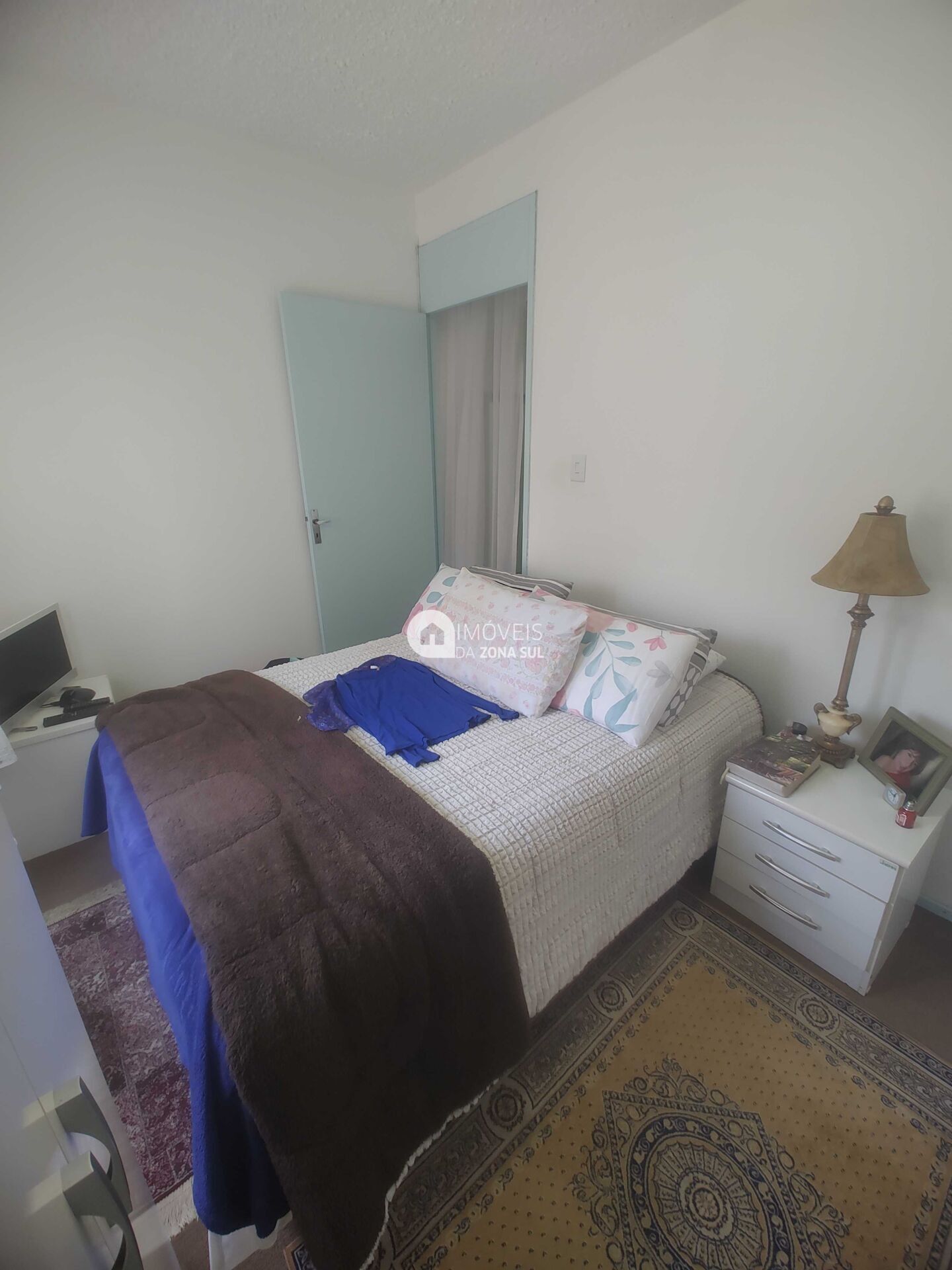 Apartamento à venda com 1 quarto, 40m² - Foto 2