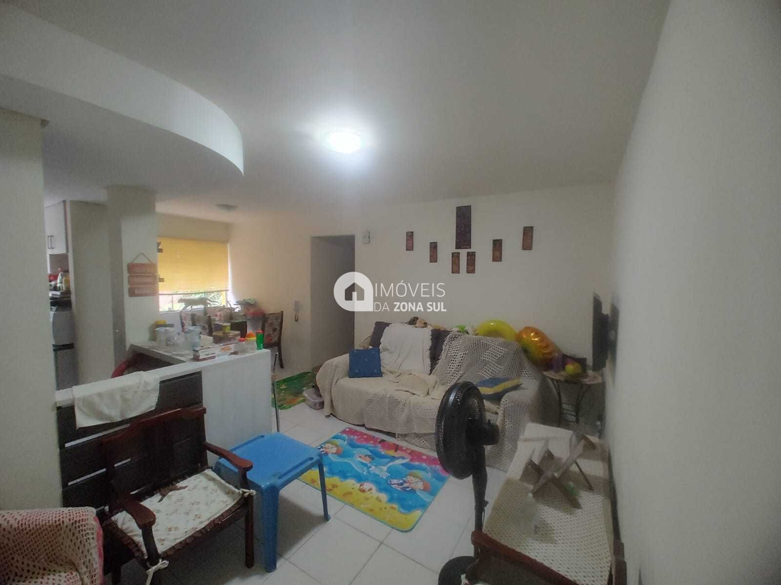 Apartamento à venda com 3 quartos, 67m² - Foto 2