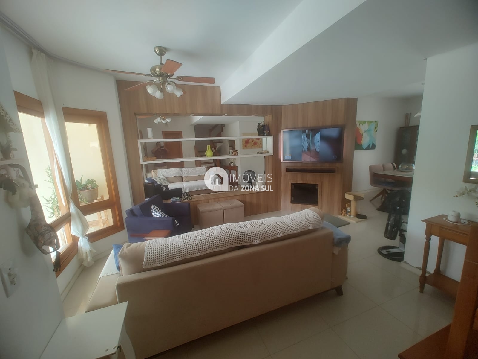 Casa à venda com 3 quartos, 134m² - Foto 2