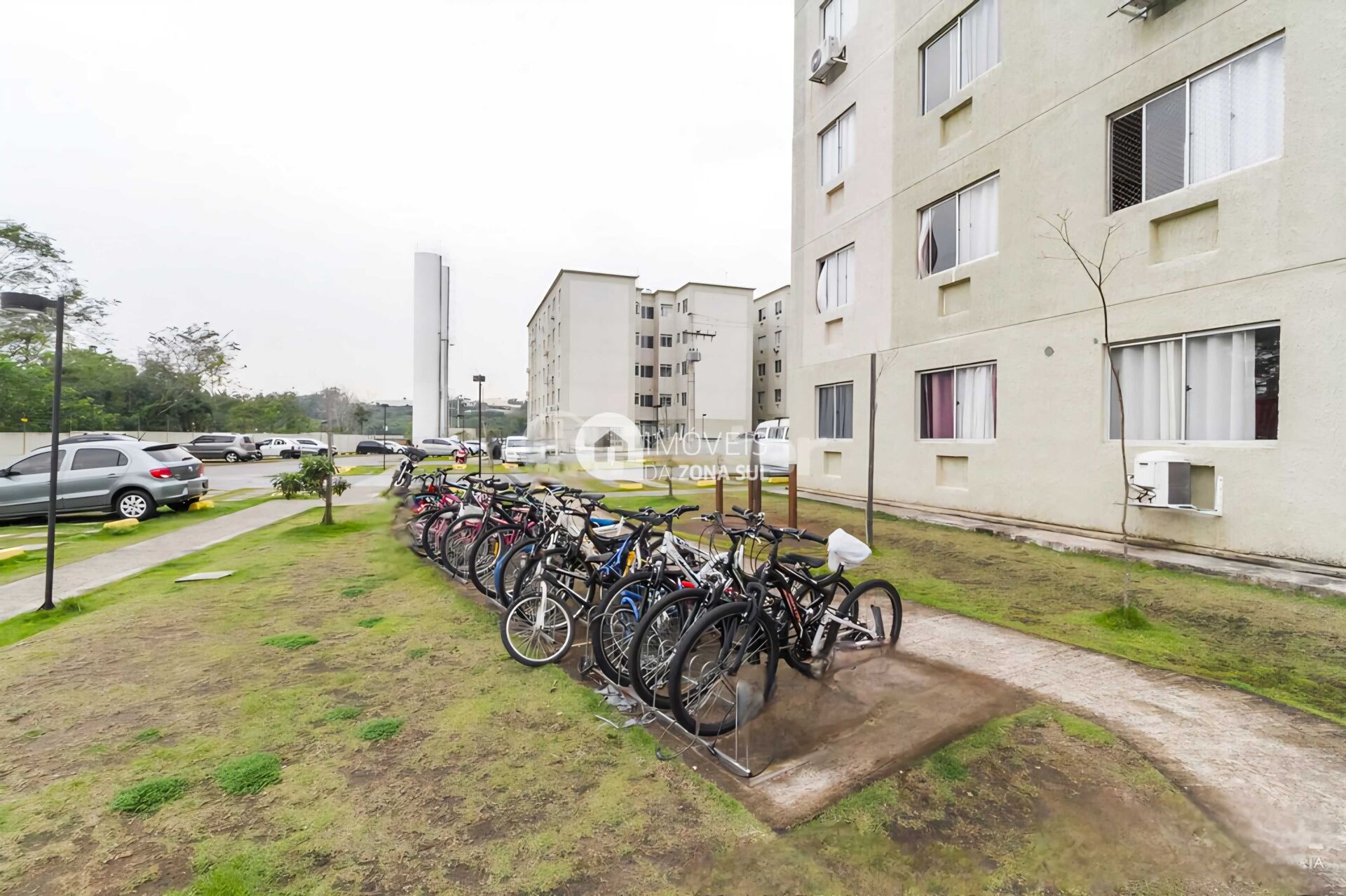 Apartamento à venda com 2 quartos, 41m² - Foto 4