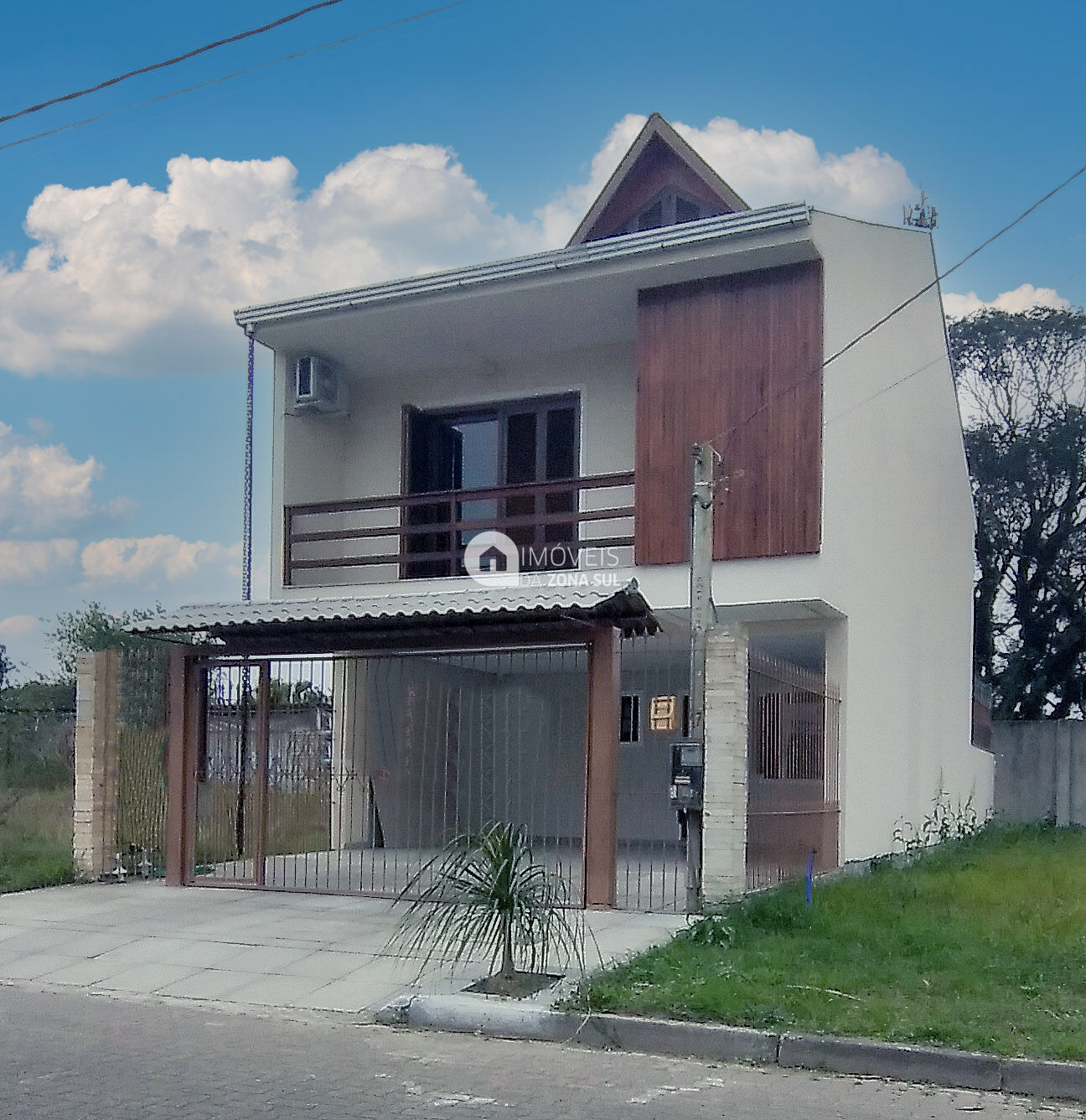 Sobrado à venda com 3 quartos, 100m² - Foto 1