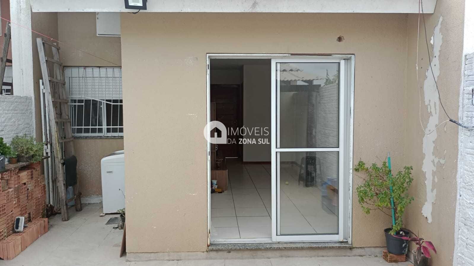 Casa à venda com 2 quartos, 41m² - Foto 9