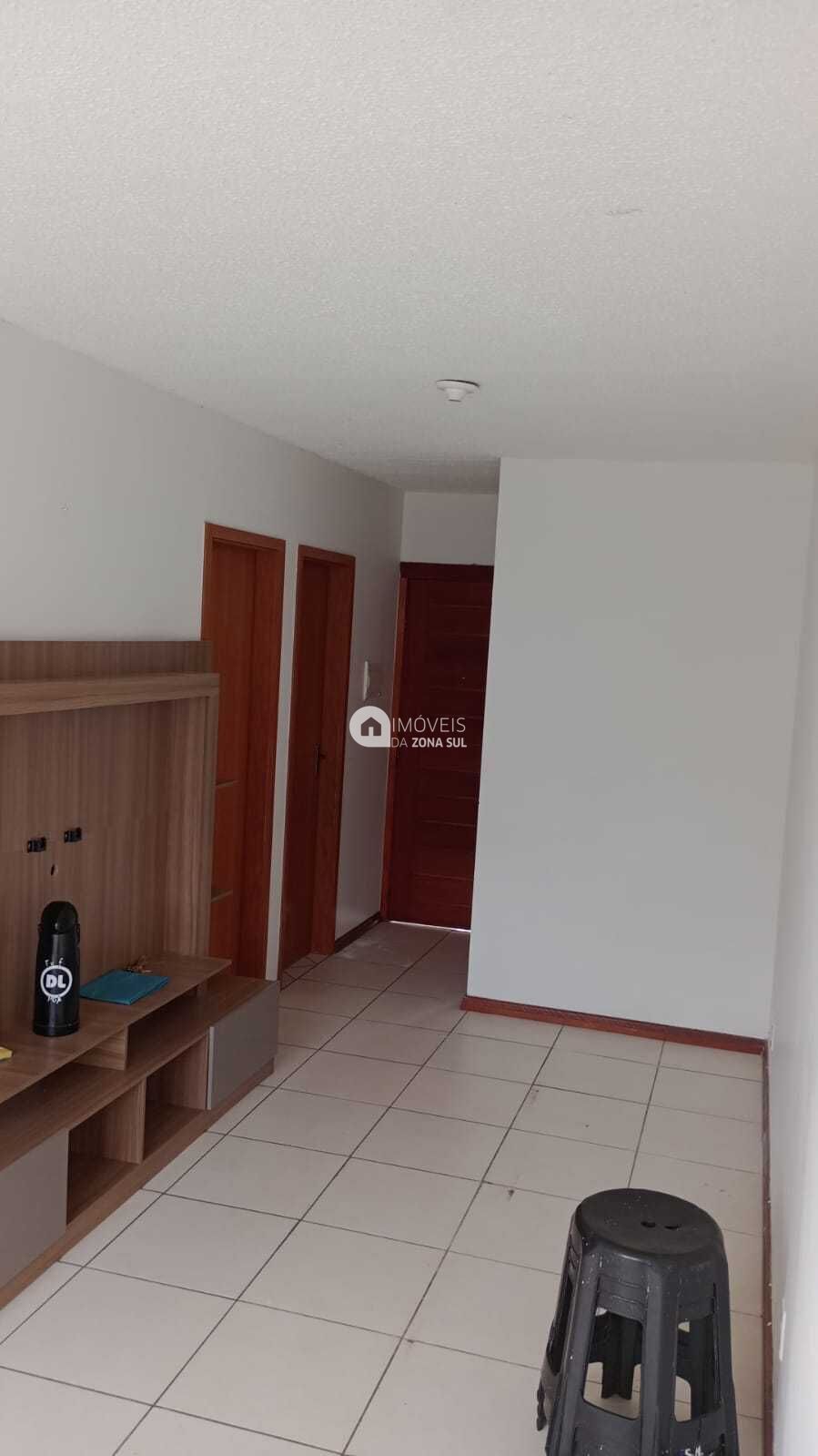 Casa à venda com 2 quartos, 41m² - Foto 3