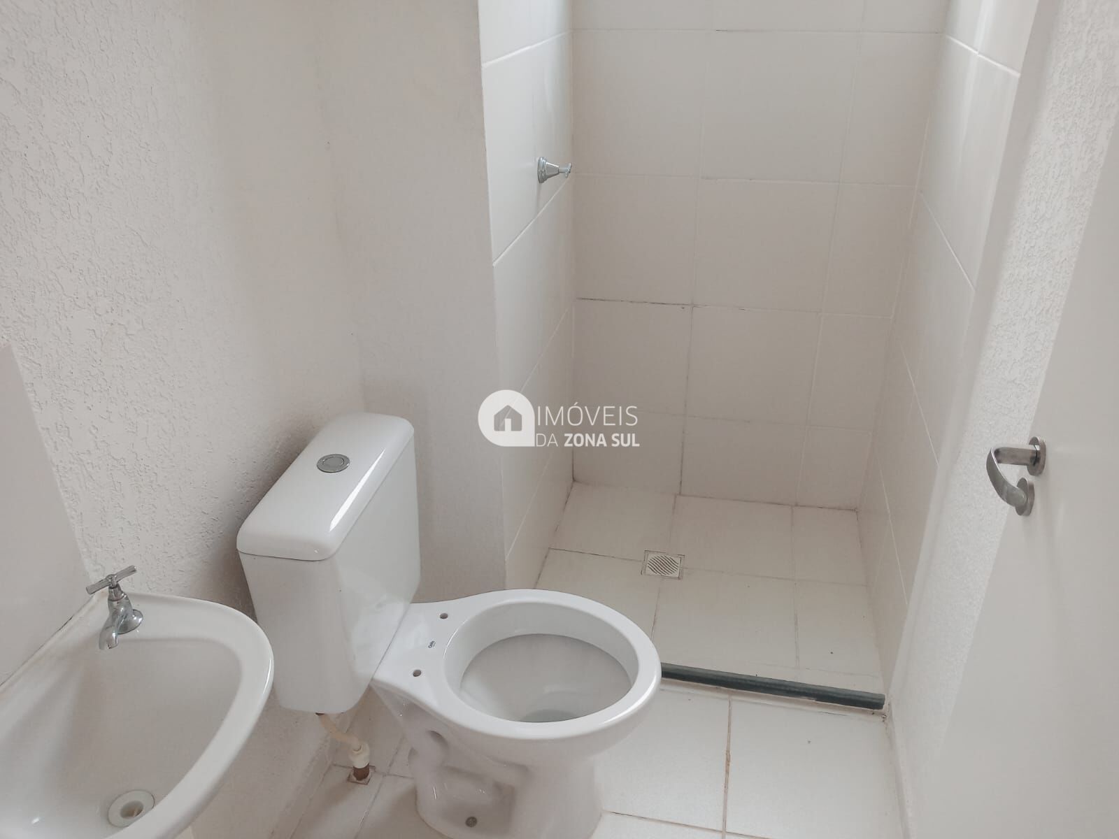 Apartamento à venda com 2 quartos, 40m² - Foto 14